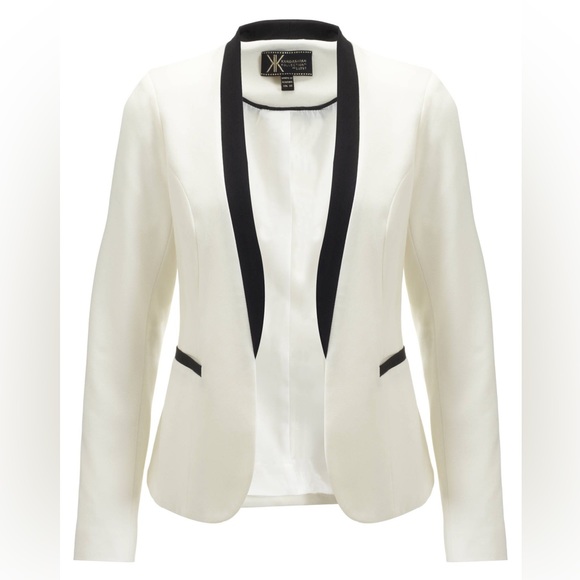 Kardashian Kollection Jackets & Blazers - kardashian kollection white tuxedo jacket